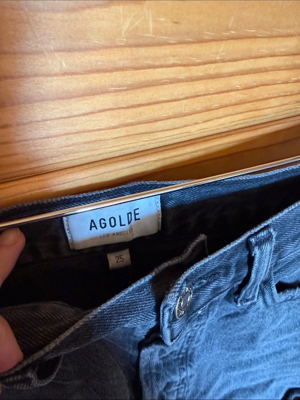 AGOLDE Parker long High-Rise Black Frayed Jean Shorts in chromatic size 25